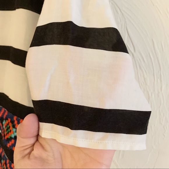 ANTHROPOLOGIE Floreat Fringed Latitudes Top Small - Picture 5 of 7